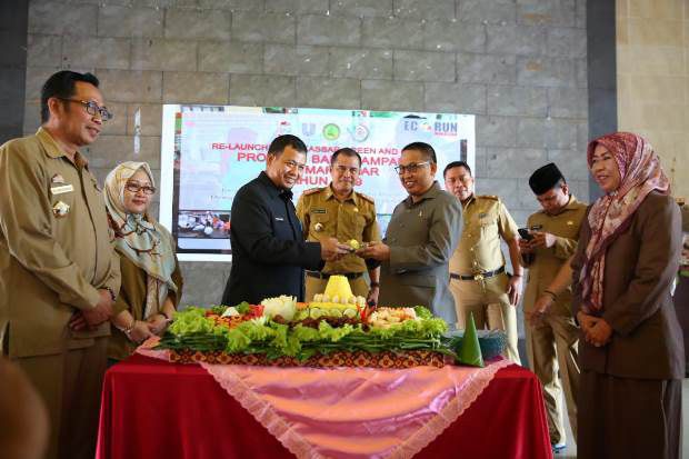 Bank Sampah Makassar...