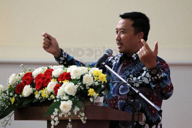 Bangun Ekonomi, Pemerintah...
