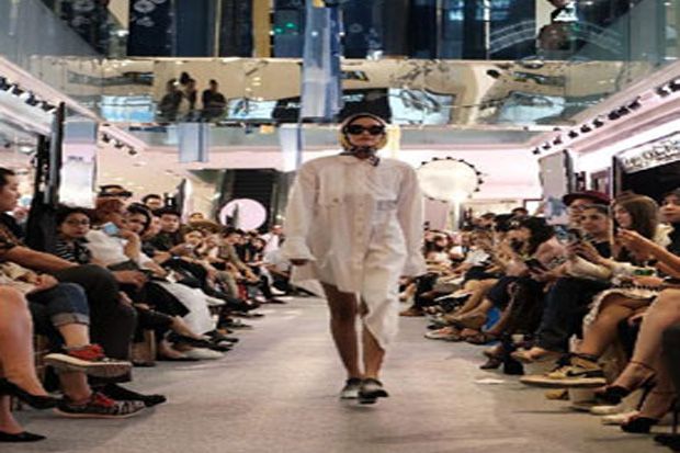 GAYA Kampanye Fashion...