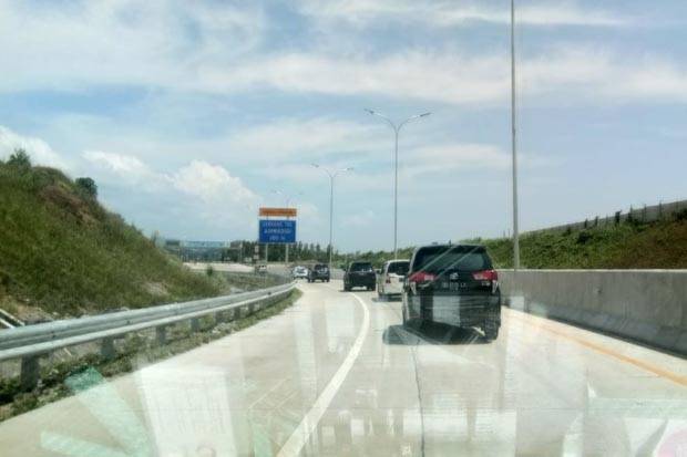 Tol Manado-Bitung Pacu...