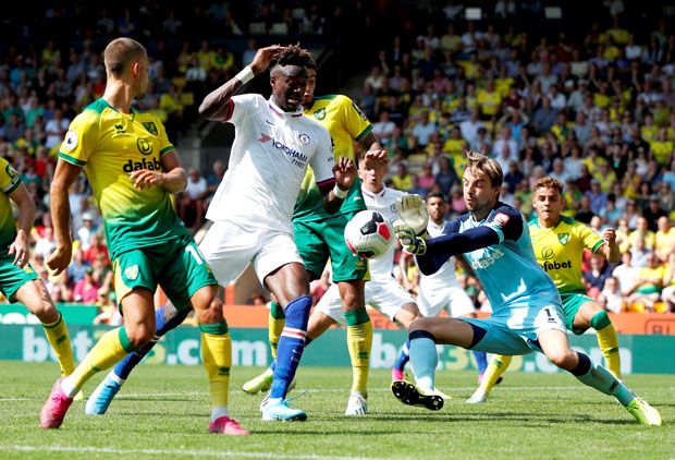 Brace Tammy Abraham...