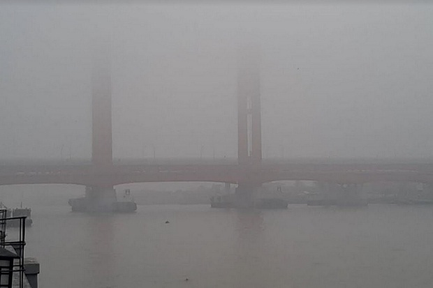 Kabut Asap Kian Pekat,...