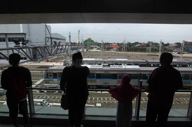 Dishub Lakukan Kanalisasi...