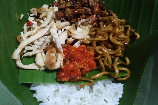 Nasi Daun Manado yang...