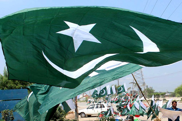 Pakistan Kembali Desak...
