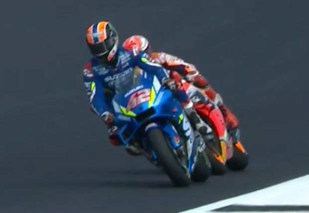 Marquez Dipecundangi...
