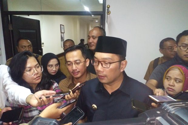 Ridwan Kamil Nilai Desain...