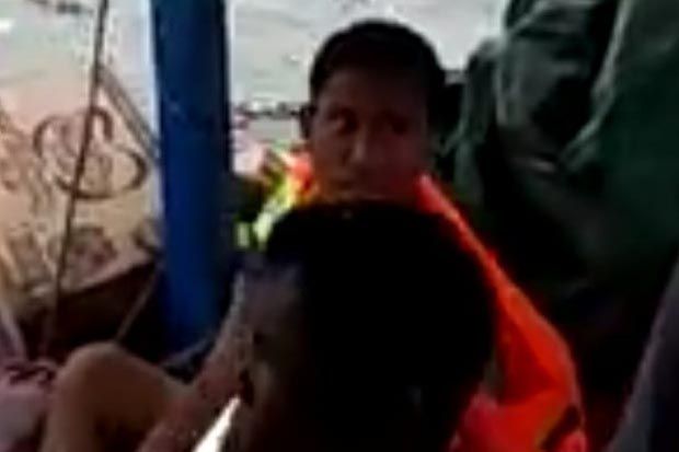 KM Putri Mulia Bermuatan...