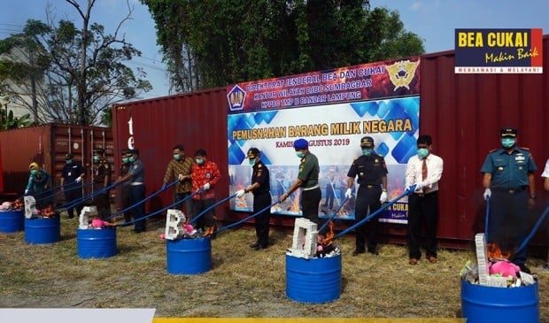 Bea Cukai Bandar Lampung...