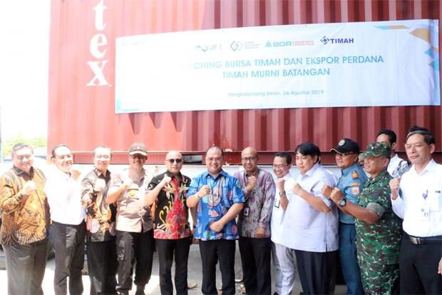 Sejumlah BUMN Bekerja...