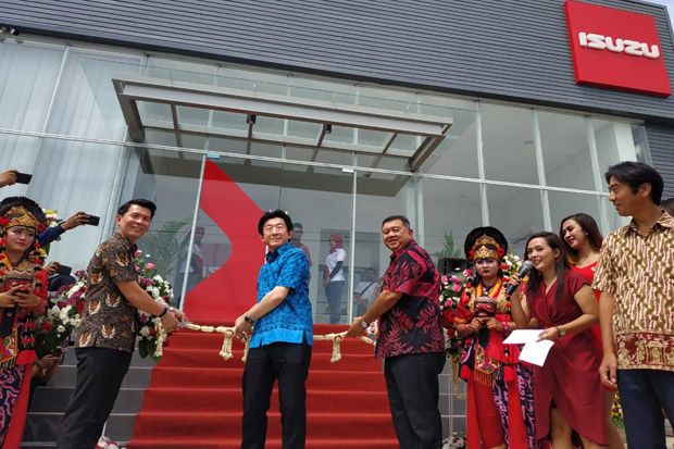 Pasar Komersial di Cirebon...