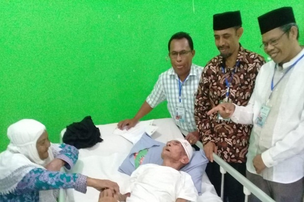 Sejoli Jamaah Haji Kakek...