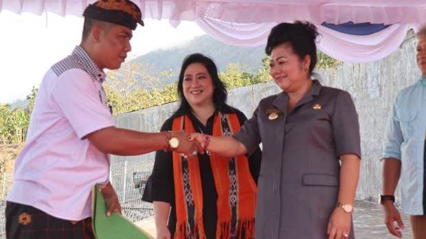 Karangasem Peroleh Hak...