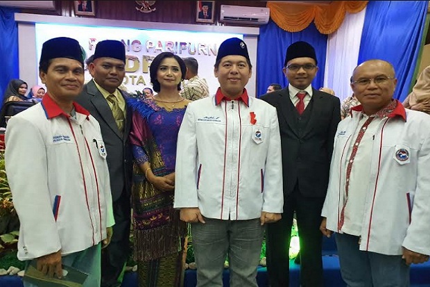 Kisah Sopir Angkot yang...