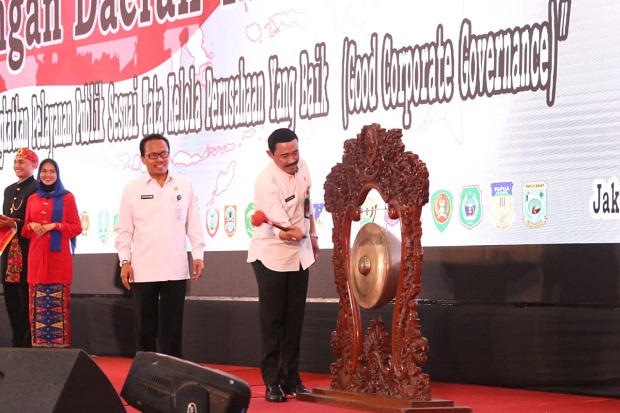Kemendagri Sebut Kontribusi...