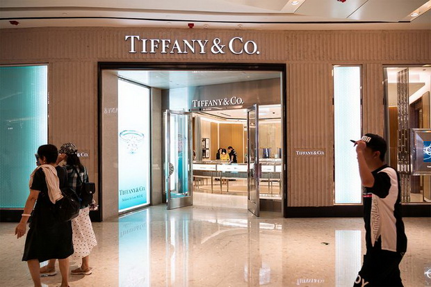 Tiffany & Co Luncurkan...
