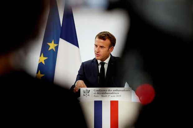Macron Sebut Sulit Bangun...