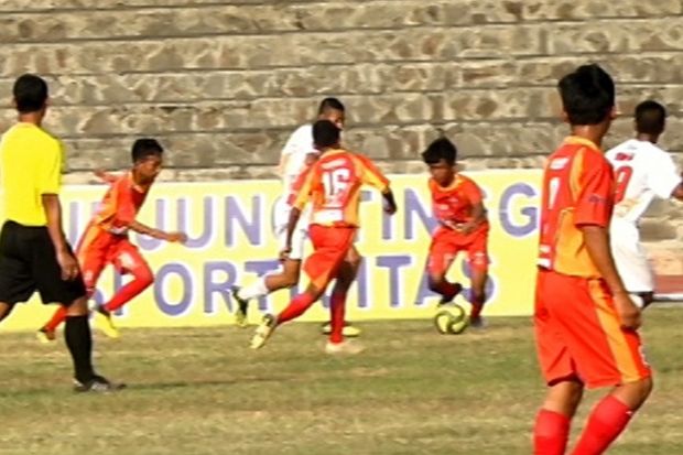 Gol Bunuh Diri Buat...