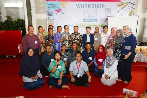 Lewat GSM, Bersekolah...
