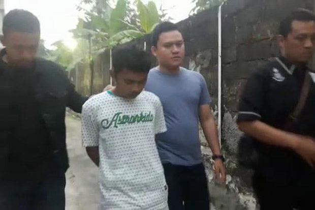 Pembunuh Pedagang Ayam...