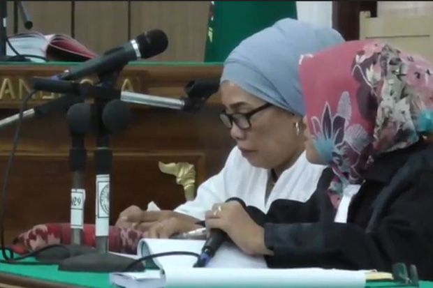 Kabur Selama 10 Tahun,...