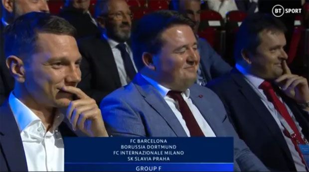 Masuk Grup Neraka, Delegasi...
