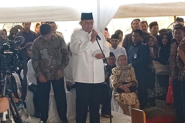 Usai Prosesi Pemakaman...