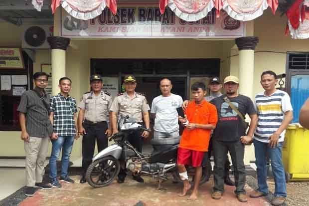 Dua Buronan Begal Ditembak...