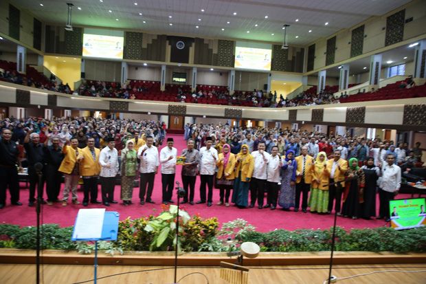 UNP Beri Mahasiswa Ethiopia...
