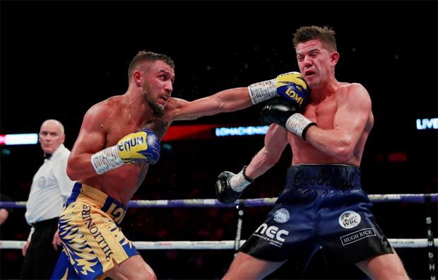 Jatuhkan Campbell, Lomachenko...
