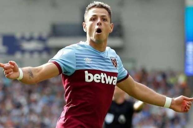 Chicharito Kembali ke...