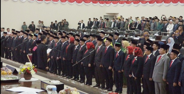 85 Anggota DPRD Banten...
