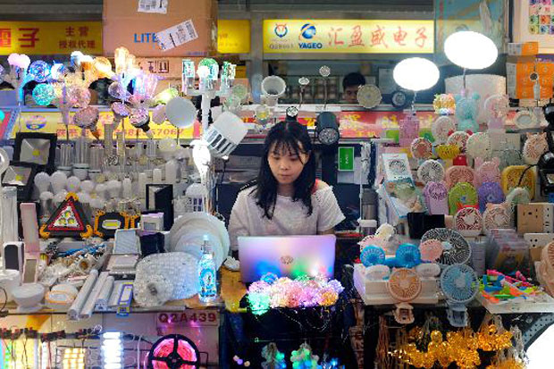 China dan AS Mulai Terapkan...