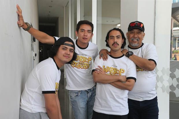 Gelar Mega Premier,...