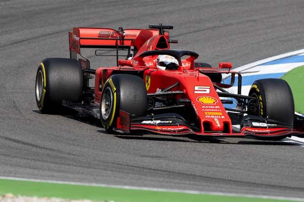FP3: Vettel Ungguli...