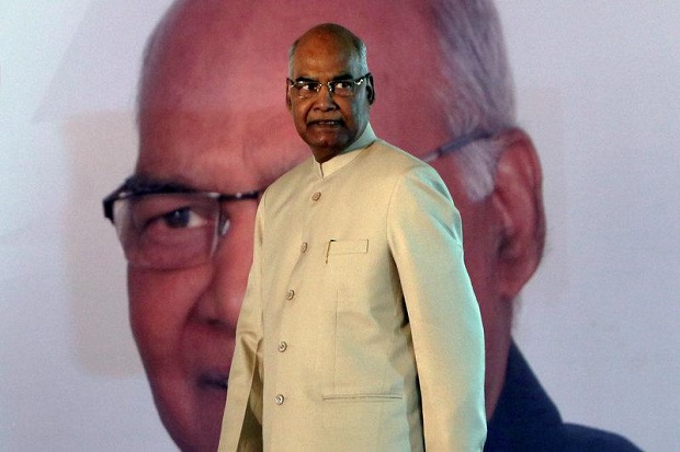 Islamabad Melarang Presiden...