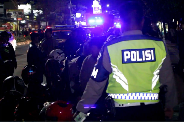 Buru Pelaku Penusukan...