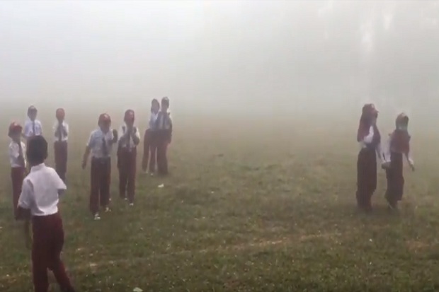 Sekolah dan Pemukiman...