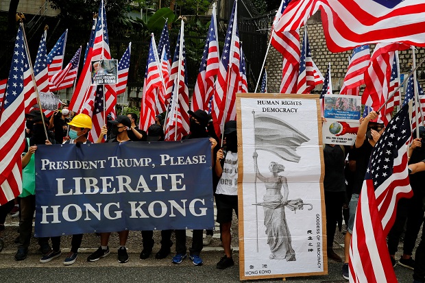 Hong Kong Ingatkan Asing...