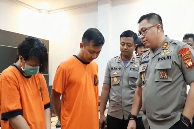 Edan, Suami Istri Ini...