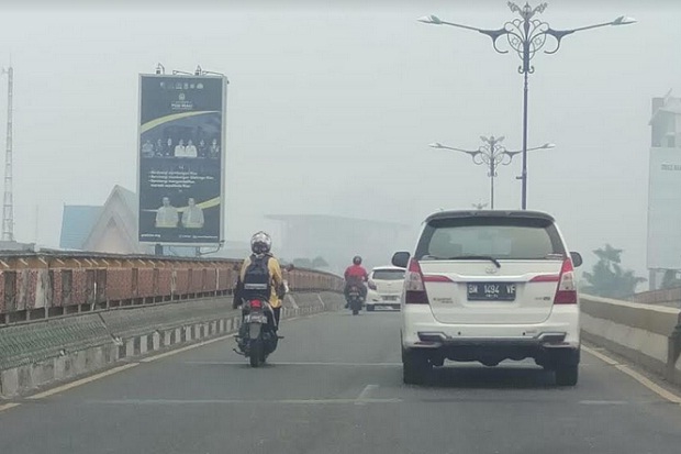 Kabut Asap Makin Pekat,...