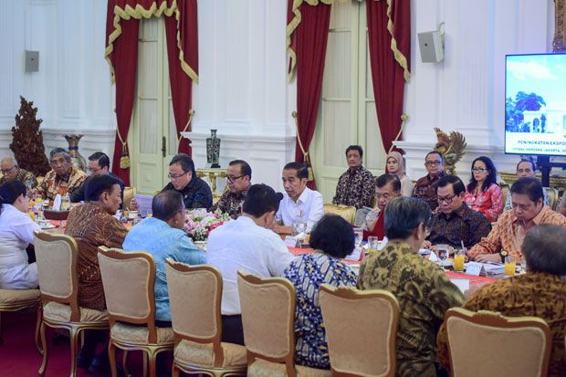 China Tinggalkan Pasar...