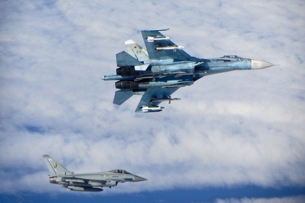 Jet-jet Tempur NATO...