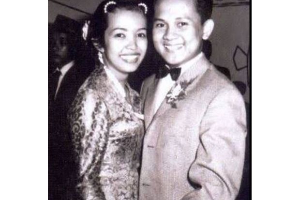 Cinta Sejati Ainun-Habibie...