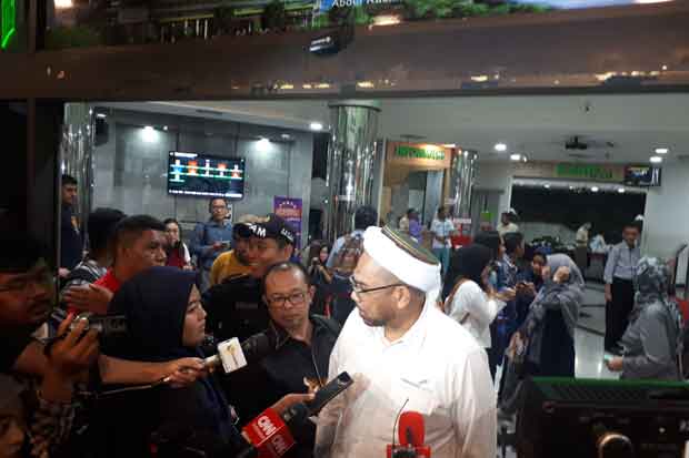 Datang Melayat, Ngabalin:...
