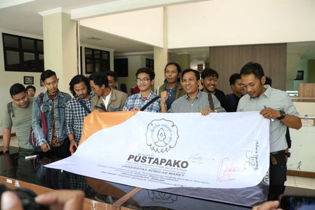 Pustapako UNS: Revisi...