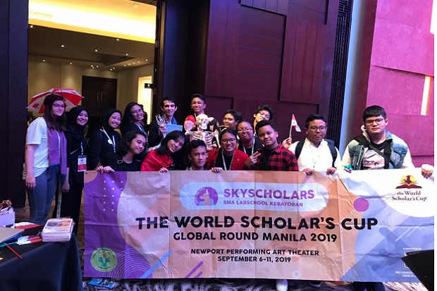 SMA Labschool Kebayoran...