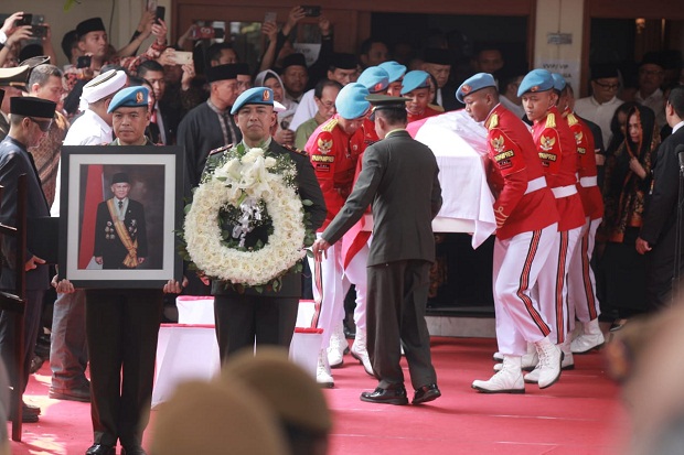 Presiden Jokowi: Selamat...