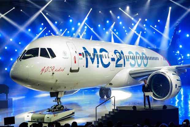 Pesawat Rusia MC-21...