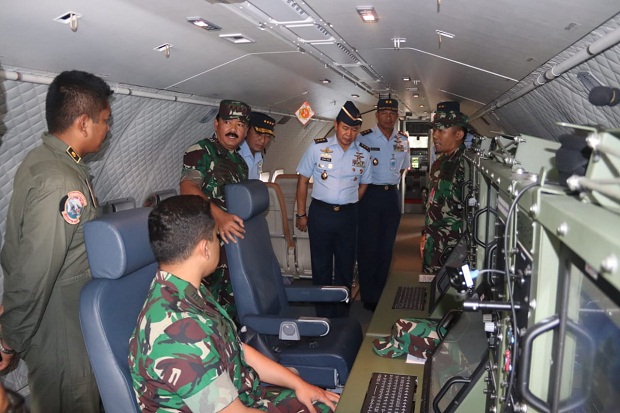 Panglima TNI Tinjau...